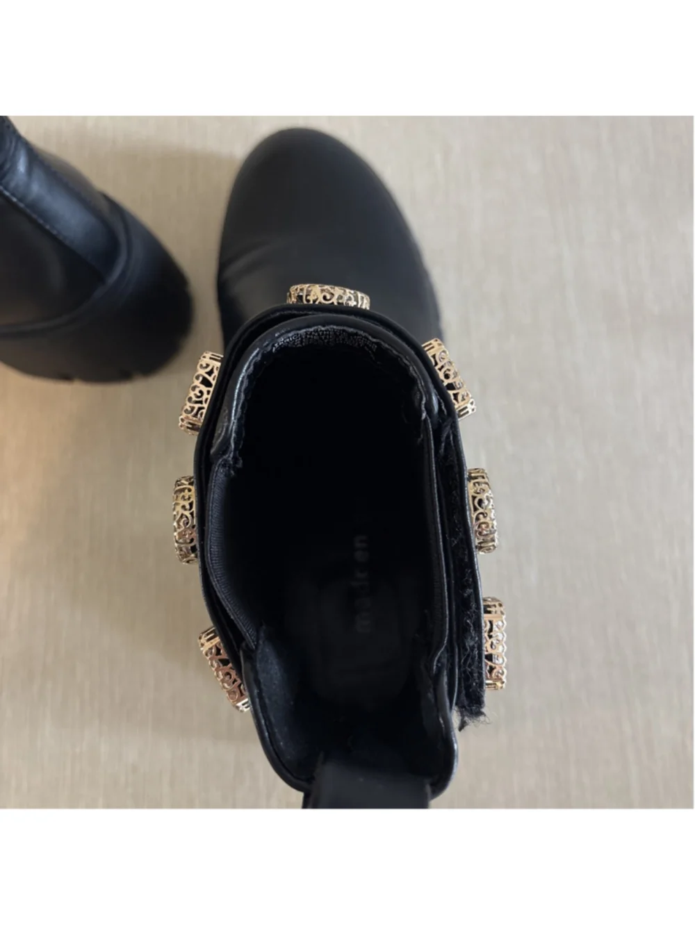 Steve Madden Amulet Ankle Boots Blk Chunky Lug Sole Jeweled Strap 8M (1190)